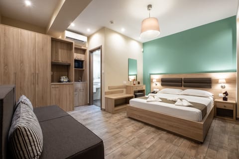 Superior Double Room | Premium bedding, down comforters, memory foam beds, minibar