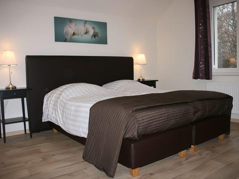 Comfort Twin Room | Desk, free WiFi, bed sheets