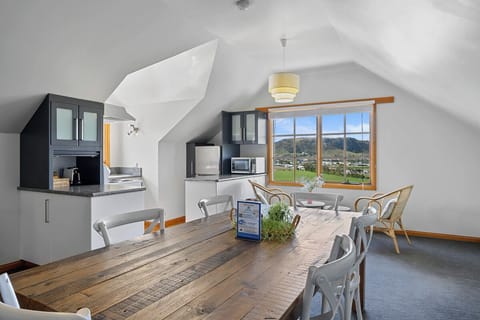 Three Bedroom Seaview Apartment | Free minibar items, desk, laptop workspace, iron/ironing board