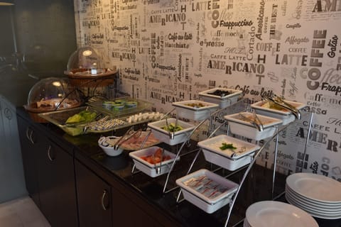 Buffet breakfast for a fee