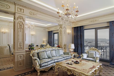 Presidential Suite | Living area | LED TV