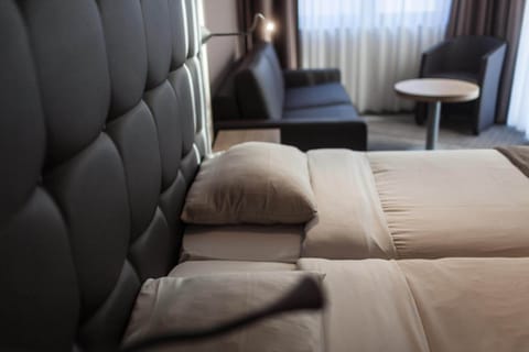 Superior Double Room | In-room safe, iron/ironing board, free WiFi, bed sheets