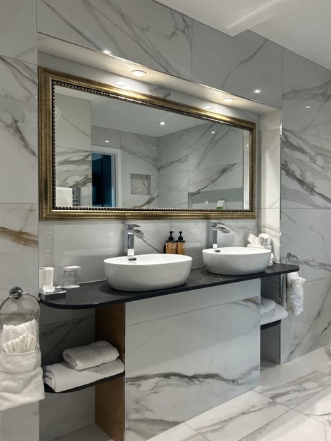 Free toiletries, hair dryer, towels