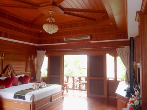 Suite | Rollaway beds, free WiFi
