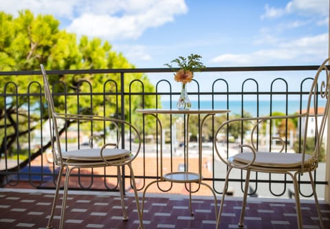 Deluxe Double or Twin Room, Sea View | Water view