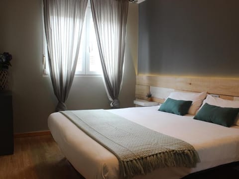 Premium bedding, desk, free WiFi, bed sheets