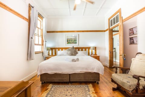 Premium bedding, down comforters, in-room safe, iron/ironing board
