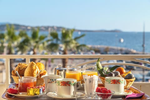 Double Room - Sea View Balcony | Balcony