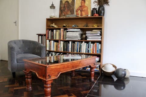 Studio with En Suite and Kitchenette | Bathroom | Towels