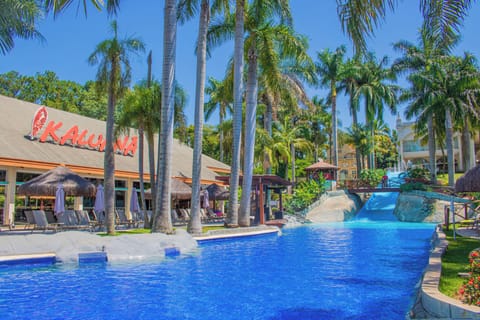 Indoor pool, outdoor pool, sun loungers