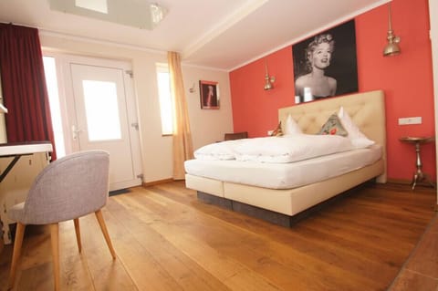 Standard Double Room | Hypo-allergenic bedding, pillowtop beds, individually decorated, desk