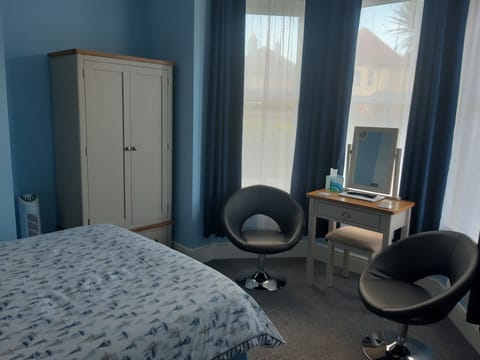 Double Room, Ensuite (Ground Floor) | Free WiFi, bed sheets