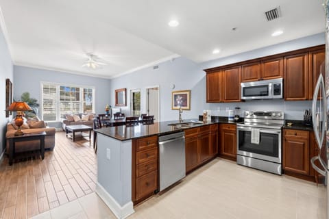 Condo, 2 Bedrooms, Resort View | Private kitchen | Full-size fridge, microwave, oven, stovetop