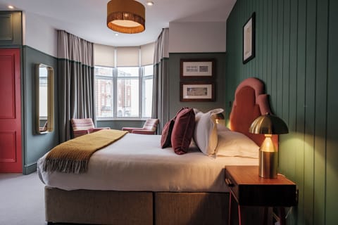 Deluxe Double Room | Premium bedding, minibar, in-room safe, desk