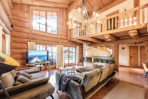Superior Chalet, 3 Bedrooms, Non Smoking, Hot Tub | Living area | 37-inch flat-screen TV with satellite channels, TV, DVD player