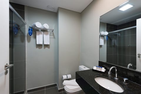 Shower, free toiletries, hair dryer, towels