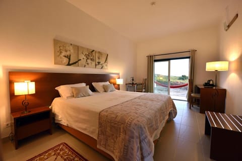 Minibar, desk, soundproofing, rollaway beds