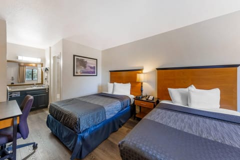 Standard Double Room, 2 Double Beds, Non Smoking | Iron/ironing board, free WiFi, bed sheets