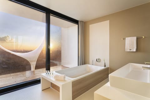 Presidential Suite, 1 King Bed with Sofa bed, City View | Bathroom | Separate tub and shower, rainfall showerhead, free toiletries