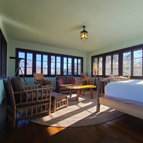 Premium Suite, 1 King Bed, River View | View from room