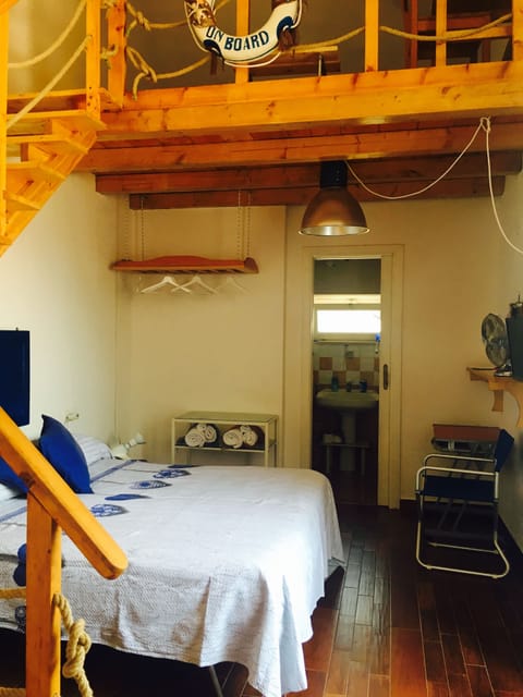 Family Quadruple Room | Desk, iron/ironing board, free WiFi, bed sheets