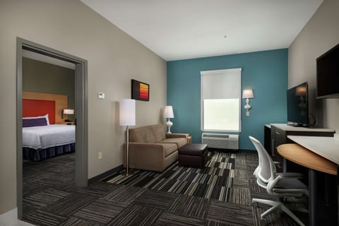 In-room safe, individually decorated, individually furnished, desk