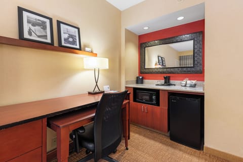 Suite, 1 Bedroom (Balcony) | Living area | LCD TV