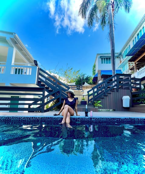 2 outdoor pools, open 8:00 AM to 9:00 PM, sun loungers
