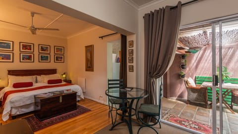 Comfort Studio, 1 Bedroom (Unit Three) | Terrace/patio