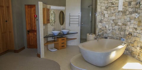 Shower, free toiletries, hair dryer, bathrobes