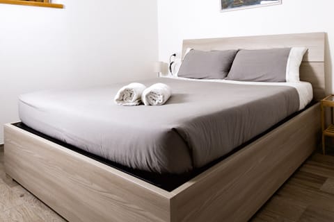 Basic Triple Room, 1 Queen Bed with Sofa bed | Premium bedding, down comforters, desk, blackout drapes