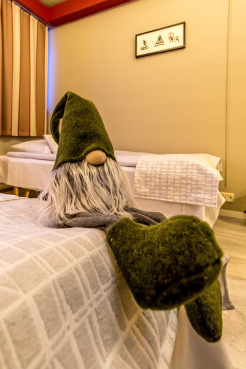 Economy Triple | Free WiFi, bed sheets