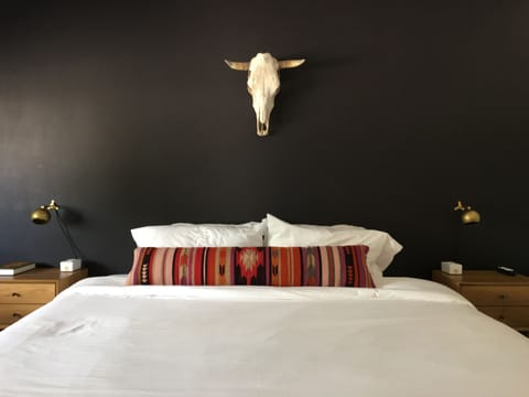 Standard King | Premium bedding, blackout drapes, free WiFi, bed sheets