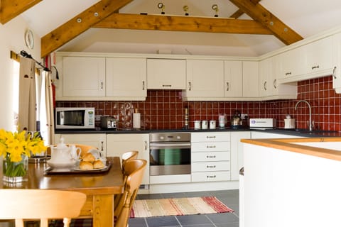 Cabin, Private Bathroom | Shared kitchen