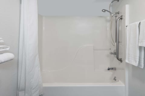 Free toiletries, hair dryer, towels