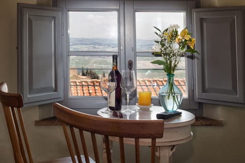Standard Double Room (La Piazza) | Desk, soundproofing, free WiFi, bed sheets