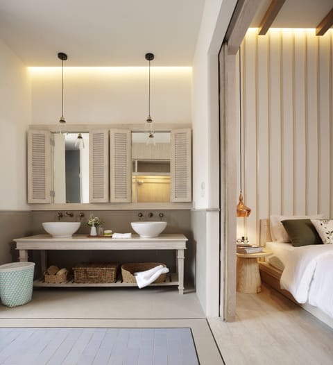 Executive Horizon | Bathroom sink