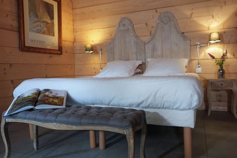 Prestige Suite for 4 People | Premium bedding, in-room safe, individually decorated