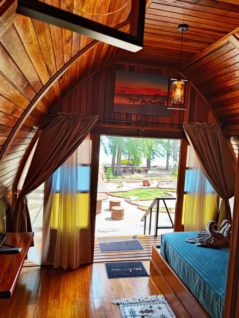 Cabin | Living area | LED TV