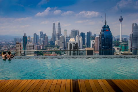 2 outdoor pools, an infinity pool