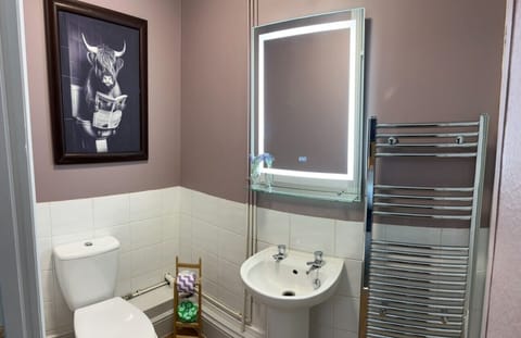 Standard Suite, Ensuite | Bathroom
