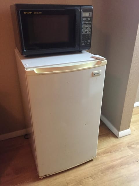 Fridge, microwave, coffee/tea maker