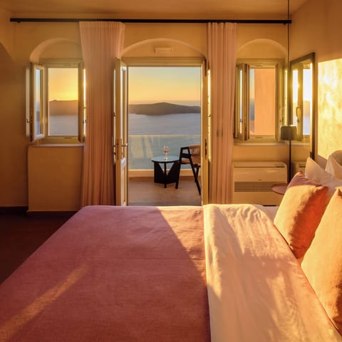 Superior Triple Room Sunset, Caldera & Sea View | Premium bedding, pillowtop beds, in-room safe, individually furnished