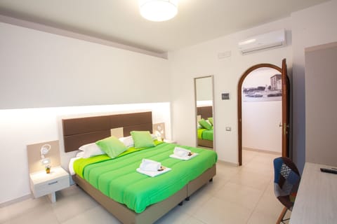 Superior Double or Twin Room, Balcony | In-room safe, desk, laptop workspace, blackout drapes