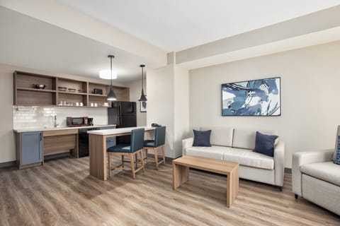Suite, 1 Bedroom, Accessible Bathtub, Non Smoking (Communications Accessible) | In-room safe, desk, laptop workspace, iron/ironing board