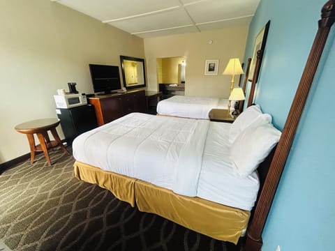 WiFi (free), bed sheets
