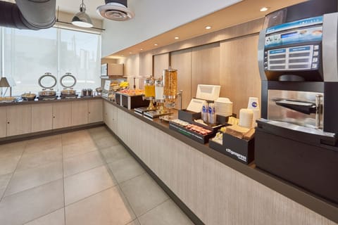 Free daily full breakfast