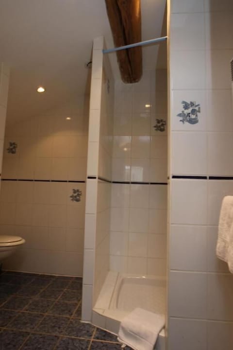 Double Room, Private Bathroom | Bathroom