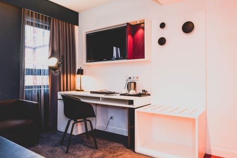 Minibar, in-room safe, desk, blackout drapes