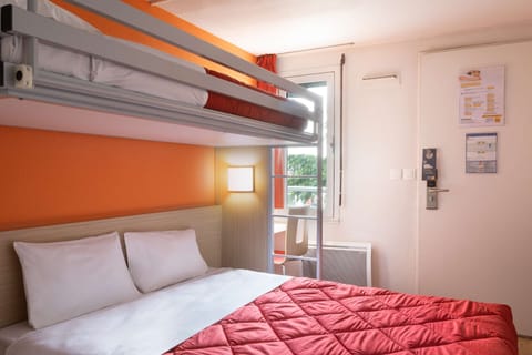 Standard Room, Multiple Beds (1 Double and 1 Single bed) | Desk, iron/ironing board, free WiFi, bed sheets